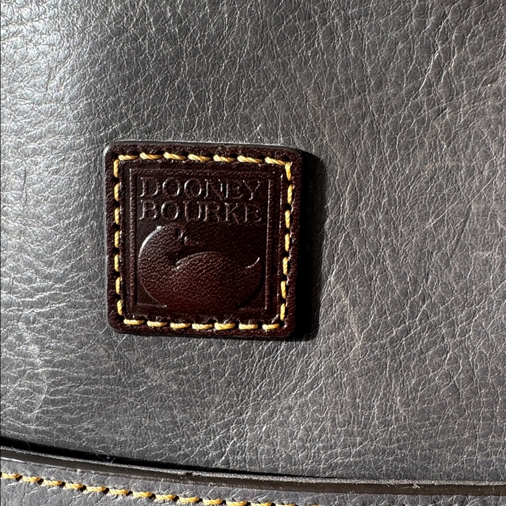 DOONEY BOURKE Florentine Leather Double Strap Shoulder Bag Gray W” Red Interior - Picture 2 of 13